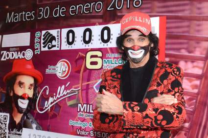 Hospitalizan de urgencias al payaso Cepillín: ¿Qué tiene?
