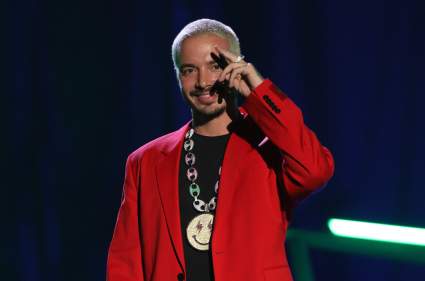 ¿J Balvin se convertirá en padre por primera vez? [VIDEO]