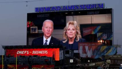 ¿Joe Biden fue abucheado durante el minuto de silencio en el Super Bowl? – Video