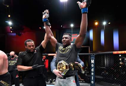 Campeón mundial le ofrece un reto particular a Francis Ngannou: ¿Quién fue?