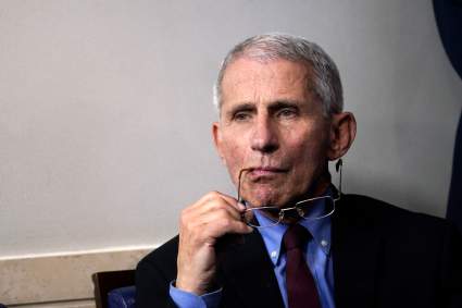 ¿Otras vacunas COVID son seguras?: ¿Qué dice Dr. Fauci tras coágulos con Johnson?