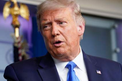Trump propone que la vacuna COVID-19 lleve su nombre: ¿Cómo la llamaría?