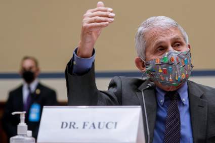 Fauci asegura que en 100 días comenzará camino a la normalidad tras COVID