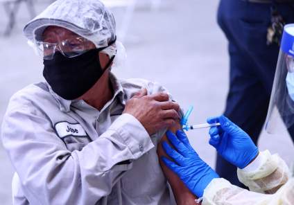 Piden suspender vacuna COVID-19 de Johnson & Johnson: ¿Por qué la alerta?