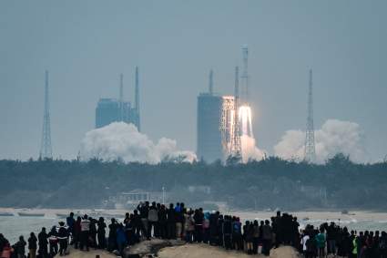 Cohete chino fuera de control se aproxima a la Tierra: ¿Cuándo impactaría?