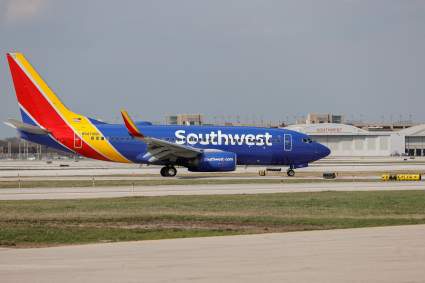 Condenan a piloto de Southwest por ver porno en pleno vuelo: ¿Irá a prisión?