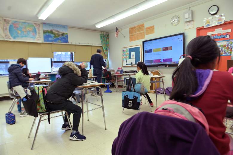 Nueva York anuncia fin a clases virtuales: Todos deberán volver a las escuelas