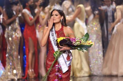 ¿La nueva Miss Universo, Andrea Meza, está casada?: Salen fotos a la luz