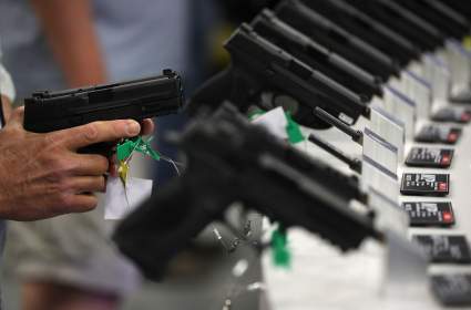 Texas aprueba porte de armas sin licencia: Solo falta firma del Gobernador