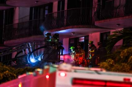 Miami-Dade: así rescataban a un niño tras el derrumbe del edificio [VIDEO]