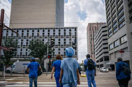 COVID-19: Hospital de Texas despide a más de 150 trabajadores por no vacunarse