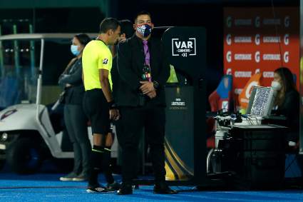 La CONMEBOL salió a admitir un error en el VAR: ¿Qué pasó?