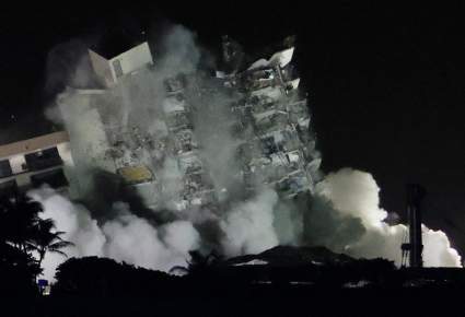 Así fue la impactante demolición del complejo Champlain en Surfside – [VIDEOS]