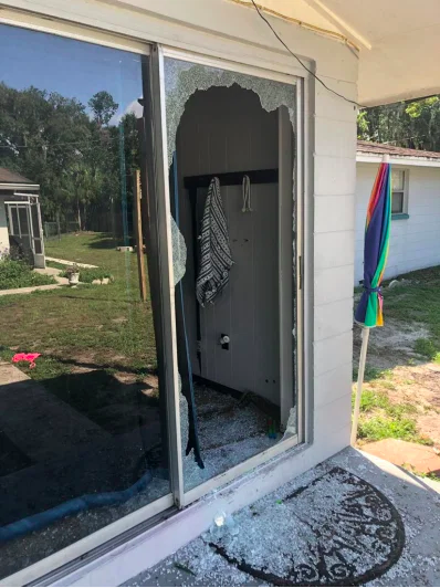 Una foto de la escena de un tiroteo en el condado de Polk, Florida, que dejó 4 muertos.