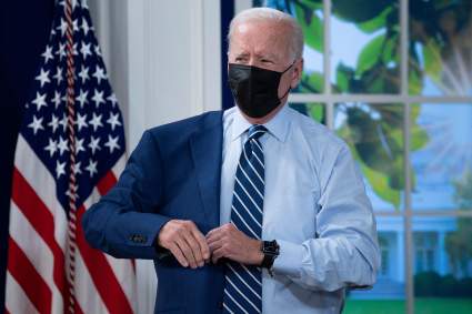 Joe Biden recibió la dosis refuerzo de la vacuna contra el COVID-19