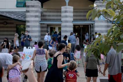 ¿Niños menores de 12 pueden pedir dosis reducida de vacuna contra el COVID?