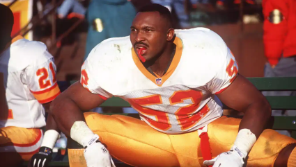 Ex ala defensivo de los Buccaneers fue encontrado sin vida: Keith McCants