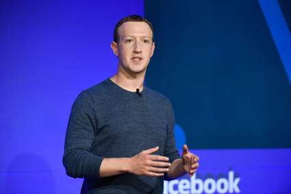 Apagón de Facebook y WhatsApp: ¿Cuántos millones perdió Mark Zuckerberg?
