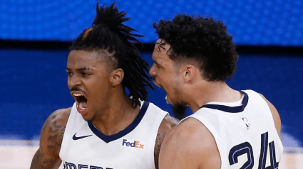 Supuesto cambio tendría a dos jugadores de los Lakers yendo a Memphis: ¿Por quién?