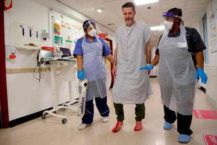 Sobrevivientes de COVID están en mayor riesgo de recontagio por variante Omicrón