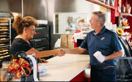 Las horas de operación de Domino’s y Pizza Hut en el Día de Acción de Gracias: ¿Abren?
