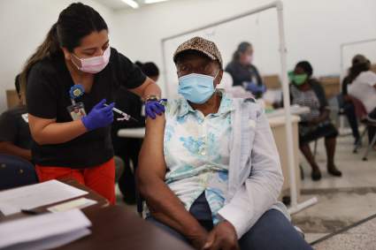 ¿Será necesaria una cuarta dosis de la vacuna COVID para todos?: Esto se sabe