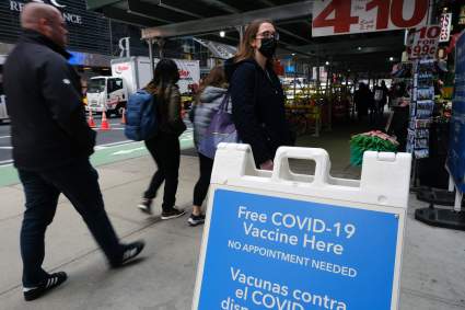 Fauci hace preocupante pronóstico sobre contagios COVID por variante ómicron