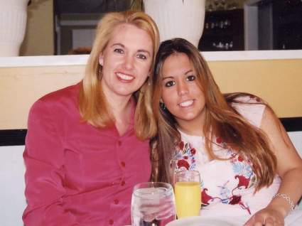 Noura Jackson: 11 años en prisión por apuñalar 50 veces a su madre