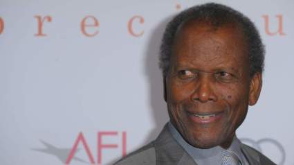 Muere a los 94 años Sidney Poitier, el primer actor negro en ganar un Oscar