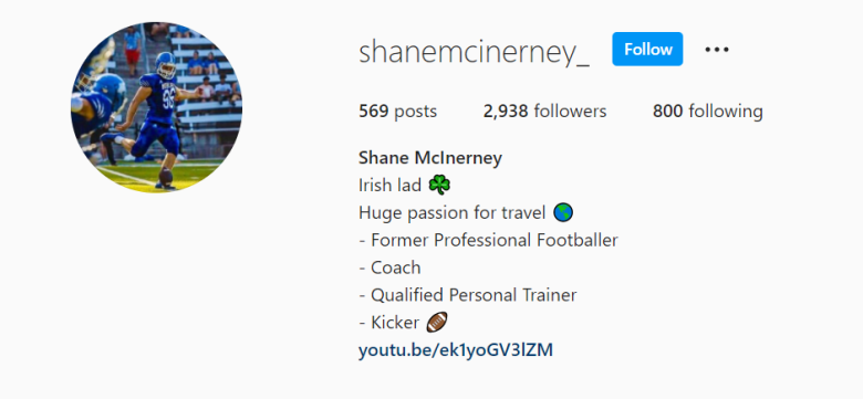 Shane McInerney viajaba a Florida por un nuevo trabajo cuando fue arrestado y acusado de “agredir e intimidar intencionalmente a un miembro de la tripulación de un vuelo”.