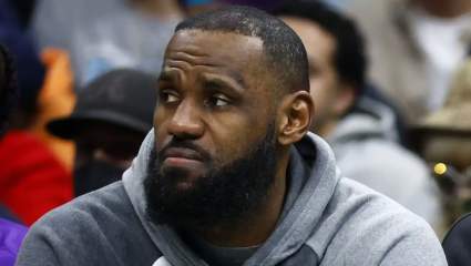LeBron James sufre complicaciones con una lesión: ¿Podrá jugar el resto de la temporada?