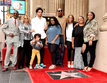 ¿Cuántos hijos tuvo Snoop Dogg con su esposa Shante Broadus?