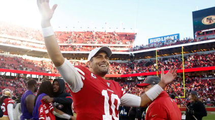 Periodista de los 49ers predice inminente canje de Jimmy Garoppolo: ¿ Dónde irá?