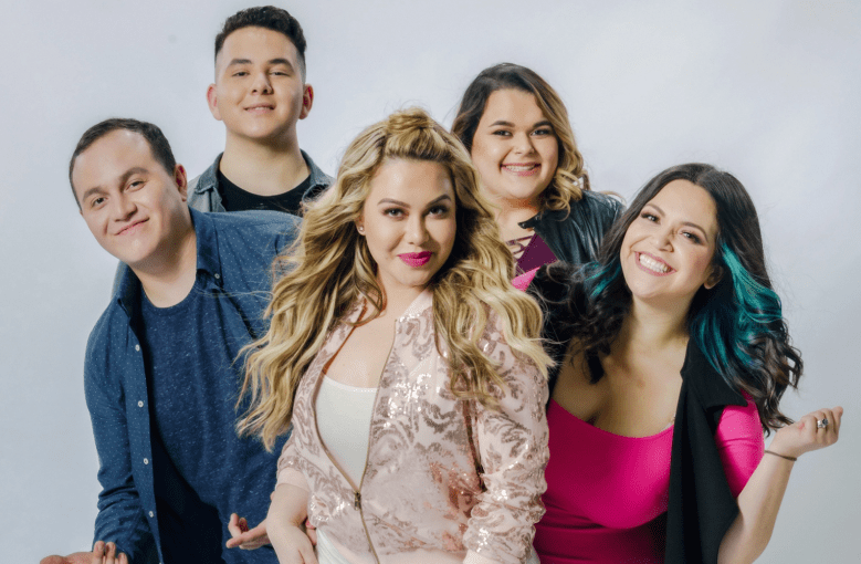 chiquis y sus hermanos