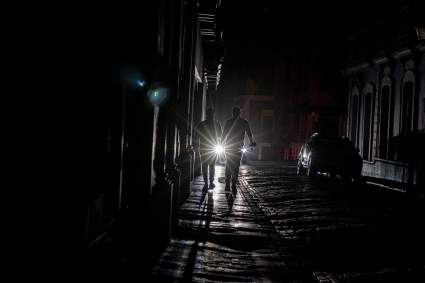 Masivo apagón en Puerto Rico deja sin luz a miles de personas: ¿Qué pasó? – VIDEOS