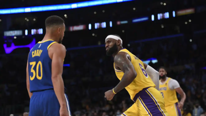 VIDEO- Stephen Curry y su reacción al comentario de LeBron James: ¿Qué dijo?