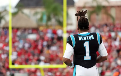 Ex mariscal de los Patriots en problemas por sus comentarios machistas: ¿Qué dijo Cam Newton?