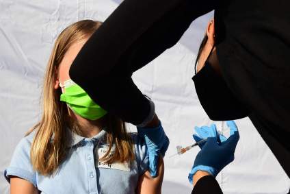 COVID-19: FDA autoriza primer vacuna de refuerzo para niños: ¿De qué edades?