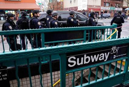 Nueva York: Asesinan a hispano en el metro: ¿Qué sospecha la policía?