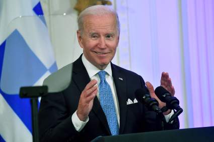 Joe Biden restablece vuelos a Cuba y elimina límites a las remesas – ¿Qué dijo?