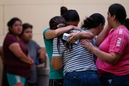 Masacre en Texas: Maestra muere asesinada mientras protegía a sus alumnos: Eva Mireles