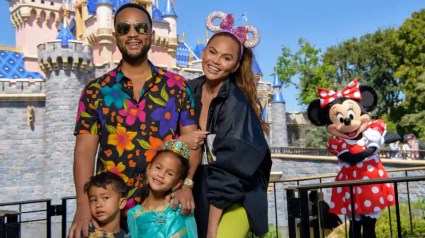 Así luce el pequeño hijo de John Legend a sus 4 años: ¡es igual a su padre!
