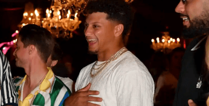 IMAGEN: Los Chargers se burlan de Patrick Mahomes: ¿Qué hicieron?