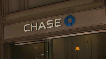 Año Nuevo 2025: ¿Abrirán los bancos el miércoles 1 de enero?