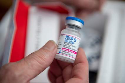 COVID-19: El importante anuncio de Moderna: ¿Se acerca el fin de la pandemia?