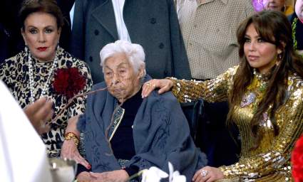 Dan el último adiós a Eva Monge, la abuela de Thalía y Laura Zapata  ¿Cómo fue su funeral?