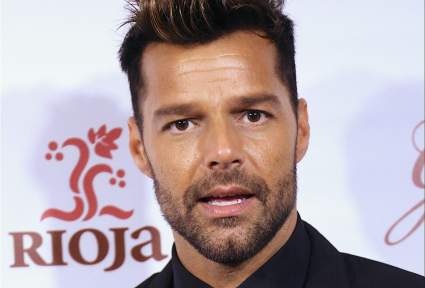 Ricky Martin rompe el silencio sobre alegatos de incesto