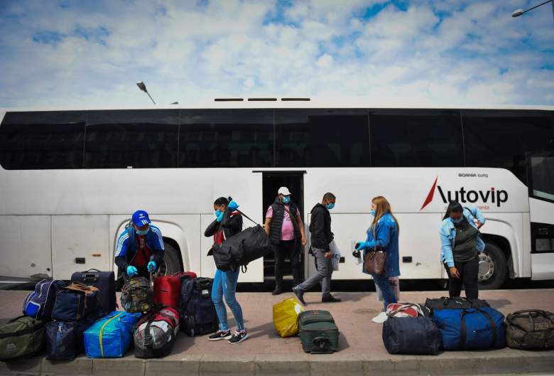 Un autobús chcoó en el aeropuerto de Los Ángeles. Hay nueve heridos.