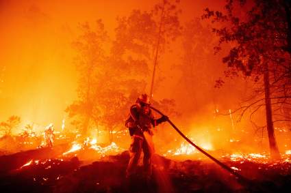 California: Impactantes imágenes del peor incendio del año