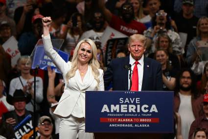 El nuevo lema de Trump para hacer campaña: “Make America Safe Again”